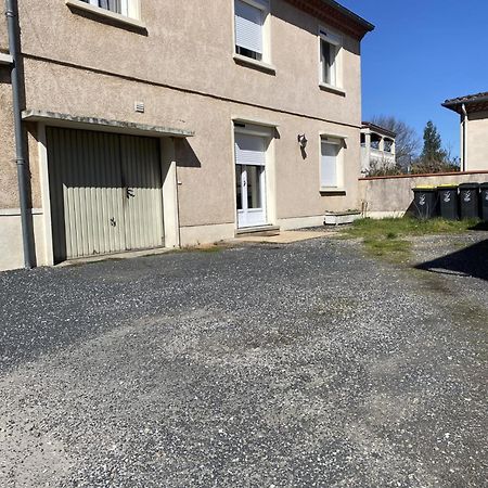Saix  Appartement Tout Equipe 2 Chambres + Jardin מראה חיצוני תמונה